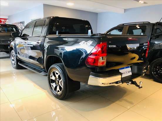 TOYOTA-HILUX-2.8 SRX 4X4 CD 16V DIESEL 4P AUTOMÁTICO TOYOTA-HILUX-2020