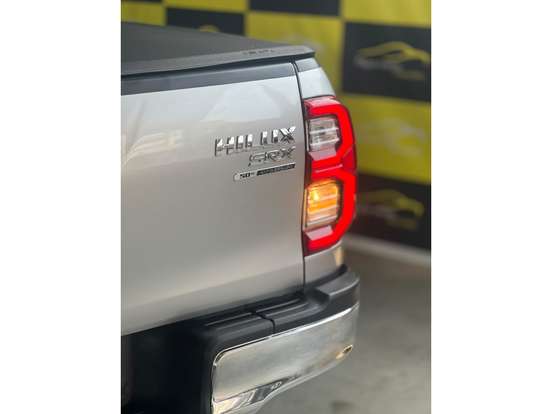 TOYOTA-HILUX-2.8 SRX 4X4 CD 16V DIESEL 4P AUTOMÁTICO TOYOTA-HILUX-2019