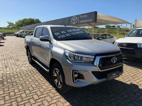 TOYOTA HILUX 2.8 SRX 4X4 CD 16V DIESEL 4P AUTOMÁTICO