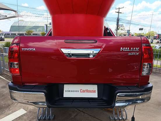 TOYOTA-HILUX-2.8 SRX 4X4 CD 16V DIESEL 4P AUTOMÁTICO TOYOTA-HILUX-2016