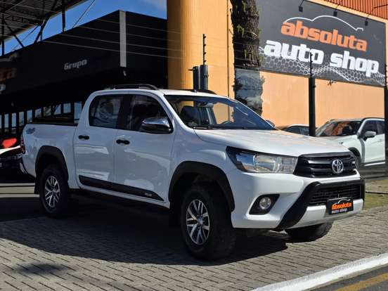TOYOTA-HILUX-2.8 STD 4X4 CD 16V DIESEL 4P MANUAL TOYOTA-HILUX-2018