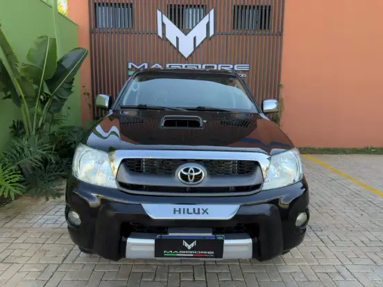 TOYOTA-HILUX-2009
