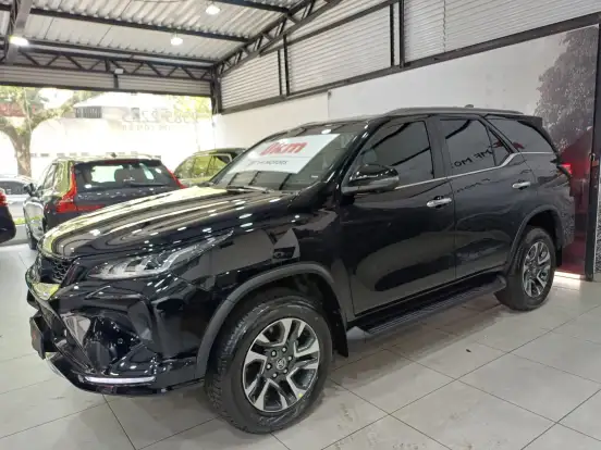 TOYOTA-HILUX SW4-2.8 D-4D TURBO DIESEL DIAMOND 7L 4X4 AUTOMÁTICO TOYOTA-HILUX SW4-2026