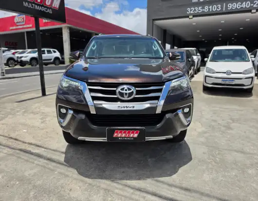 TOYOTA-HILUX SW4-2020