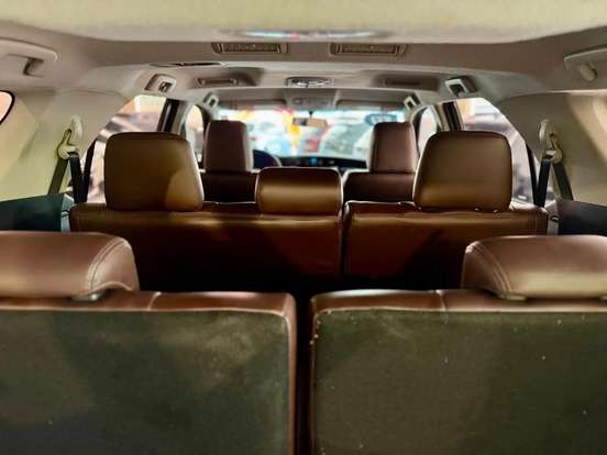 TOYOTA-HILUX SW4-2.7 SR 7 LUGARES 4X2 16V FLEX 4P AUTOMÁTICO TOYOTA-HILUX SW4-2017