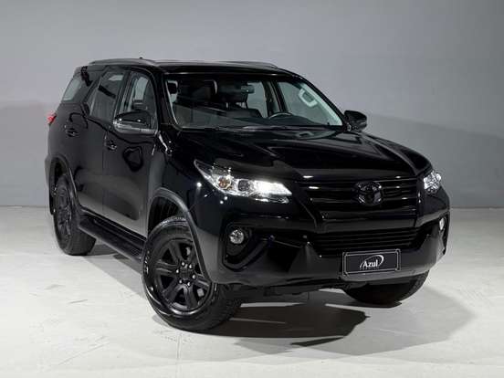 TOYOTA-HILUX SW4-2.7 SRV 7 LUGARES 4X2 16V FLEX 4P AUTOMÁTICO TOYOTA-HILUX SW4-2018