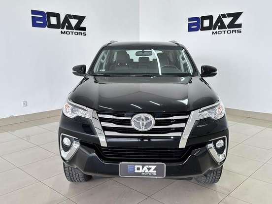 TOYOTA-HILUX SW4-2.7 SRV 7 LUGARES 4X2 16V FLEX 4P AUTOMÁTICO TOYOTA-HILUX SW4-2019
