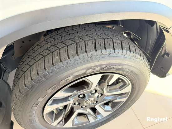 TOYOTA-HILUX SW4-2.8 D-4D TURBO DIESEL SRX 4X4 AUTOMÁTICO TOYOTA-HILUX SW4-2024