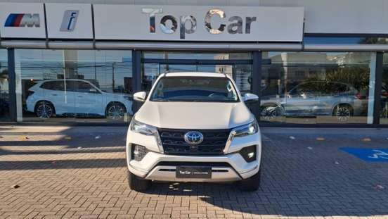 TOYOTA-HILUX SW4-2022