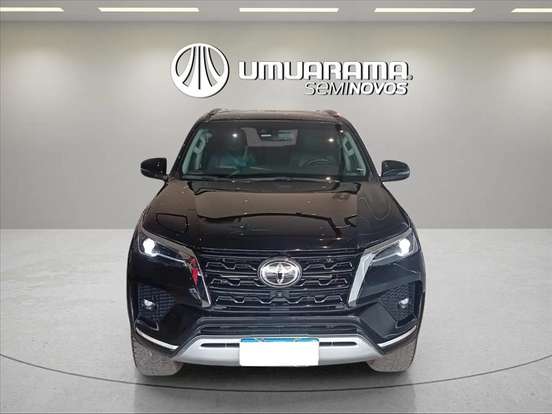 TOYOTA-HILUX SW4-2.8 D-4D TURBO DIESEL SRX 7L 4X4 AUTOMÁTICO TOYOTA-HILUX SW4-2022
