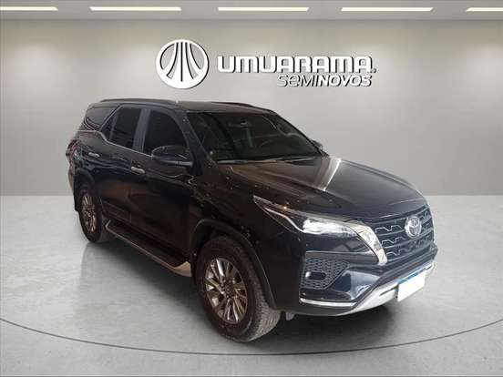 TOYOTA-HILUX SW4-2022