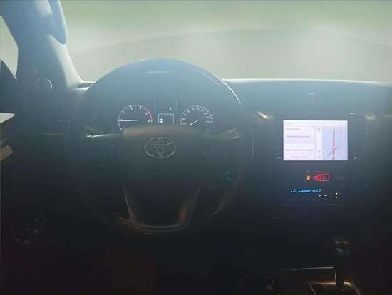 TOYOTA-HILUX SW4-2.8 D-4D TURBO DIESEL SRX 7L 4X4 AUTOMÁTICO TOYOTA-HILUX SW4-2022