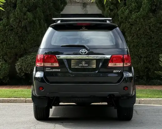 TOYOTA-HILUX SW4-2008