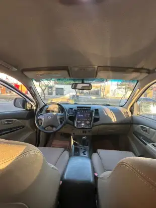 TOYOTA-HILUX SW4-2013
