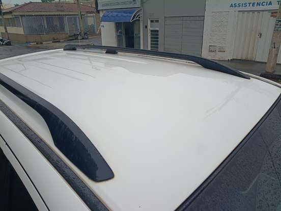 TOYOTA-HILUX SW4-2014