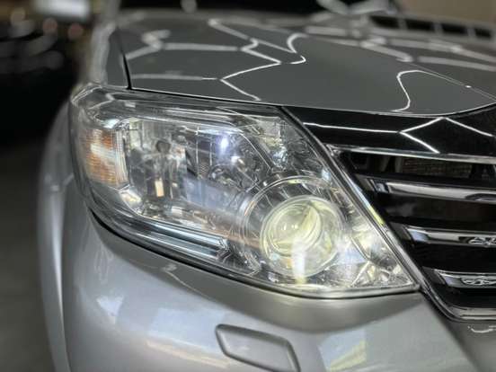 TOYOTA-HILUX SW4-2012