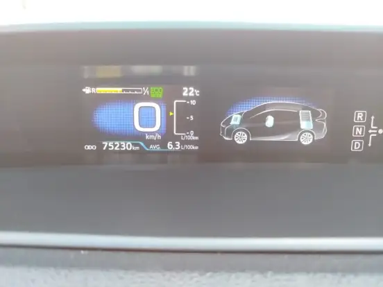 TOYOTA-PRIUS-1.8 16V HÍBRIDO 4P AUTOMÁTICO TOYOTA-PRIUS-2017