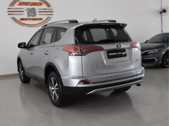 TOYOTA-RAV4-2.0 16V GASOLINA 4P AUTOMÁTICO TOYOTA-RAV4-2018