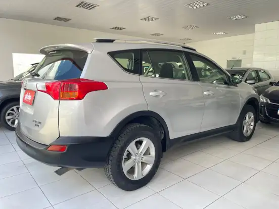 TOYOTA-RAV4-2.0 4X2 16V GASOLINA 4P AUTOMÁTICO TOYOTA-RAV4-2013