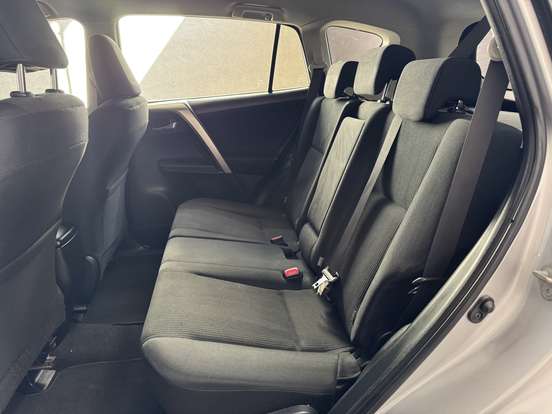 TOYOTA-RAV4-2.0 4X2 16V GASOLINA 4P AUTOMÁTICO TOYOTA-RAV4-2013