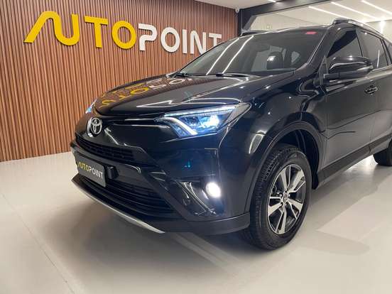 TOYOTA-RAV4-2018