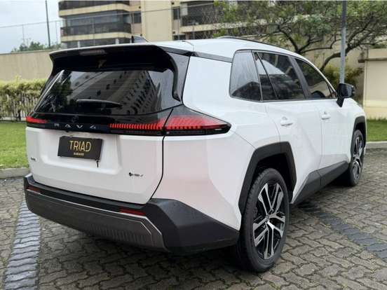 TOYOTA-RAV4-2026