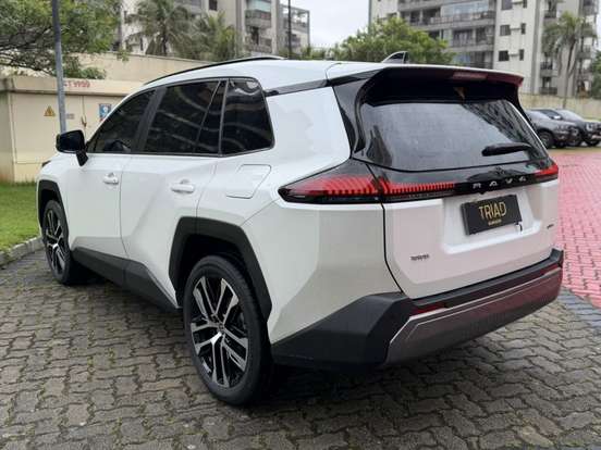 TOYOTA-RAV4-2026