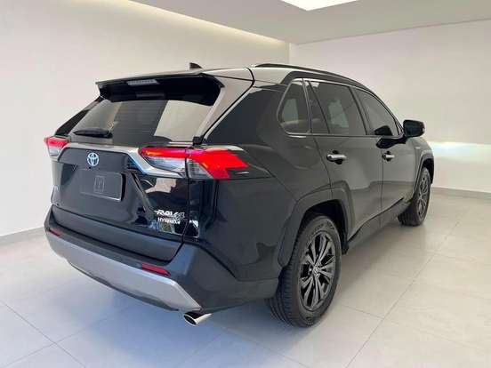 TOYOTA-RAV4-2022