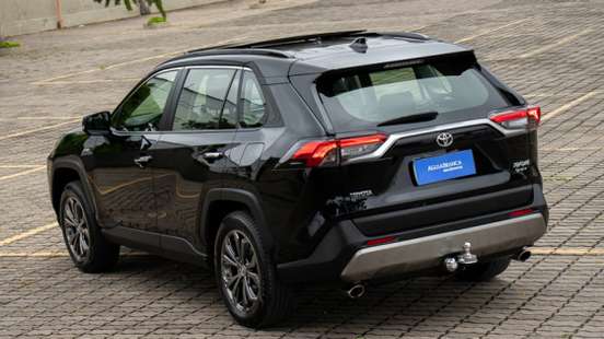 TOYOTA-RAV4-2025