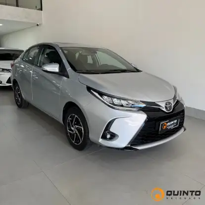 TOYOTA-YARIS-2024
