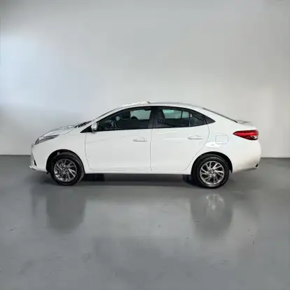 TOYOTA-YARIS-1.5 16V FLEX SEDAN XS MULTIDRIVE TOYOTA-YARIS-2024