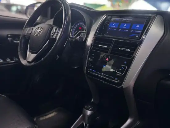 TOYOTA-YARIS-1.5 16V FLEX XLS MULTIDRIVE TOYOTA-YARIS-2018