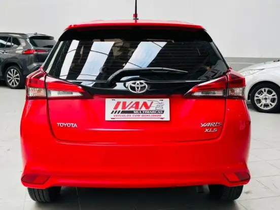 TOYOTA-YARIS-1.5 16V FLEX XLS MULTIDRIVE TOYOTA-YARIS-2018