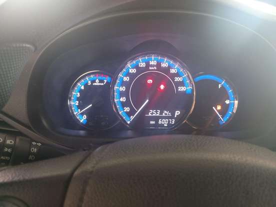 TOYOTA-YARIS-1.3 16V FLEX XL MULTIDRIVE TOYOTA-YARIS-2019