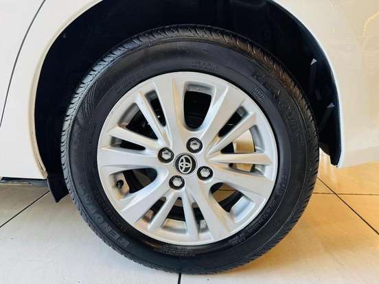 TOYOTA-YARIS-1.3 16V FLEX XL PLUS TECH MULTIDRIVE TOYOTA-YARIS-2018