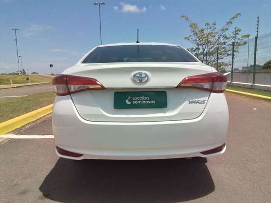 TOYOTA-YARIS-1.5 16V FLEX SEDAN XL LIVE MULTIDRIVE TOYOTA-YARIS-2023