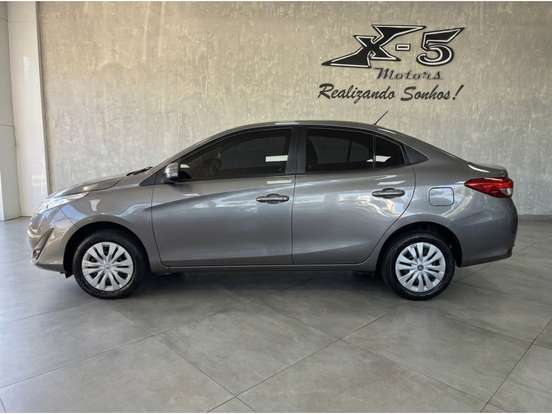 TOYOTA-YARIS-1.5 16V FLEX SEDAN XL LIVE MULTIDRIVE TOYOTA-YARIS-2019