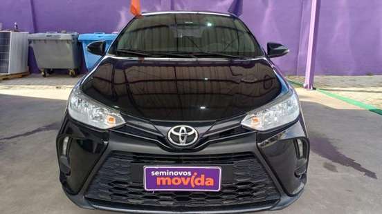 TOYOTA-YARIS-2024