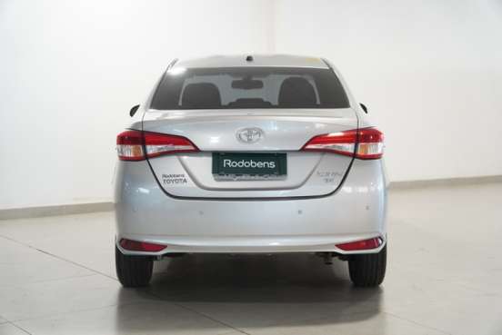 TOYOTA-YARIS-2018
