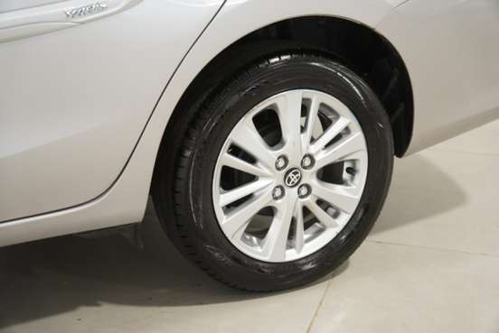 TOYOTA-YARIS-2018