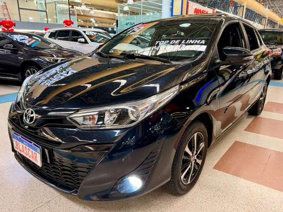 TOYOTA-YARIS-2018