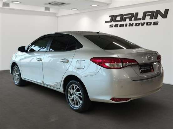TOYOTA-YARIS-1.5 16V FLEX SEDAN XS MULTIDRIVE TOYOTA-YARIS-2023