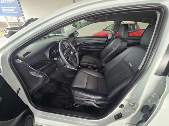 TOYOTA-YARIS-1.5 16V FLEX SEDAN XS MULTIDRIVE TOYOTA-YARIS-2024