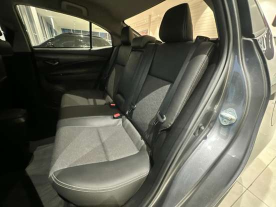 TOYOTA-YARIS-2023