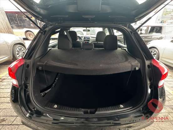 TOYOTA-YARIS-2024