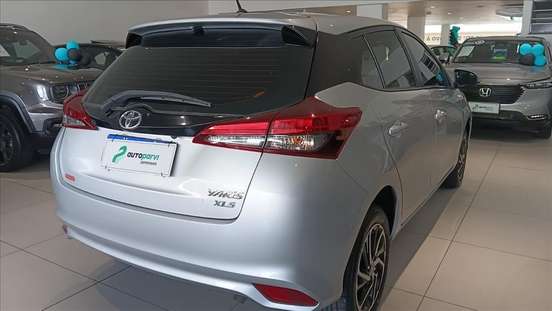 TOYOTA-YARIS-2022