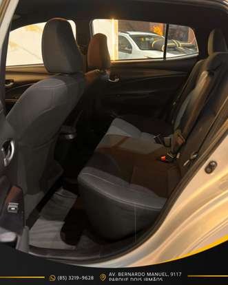 TOYOTA-YARIS-2021