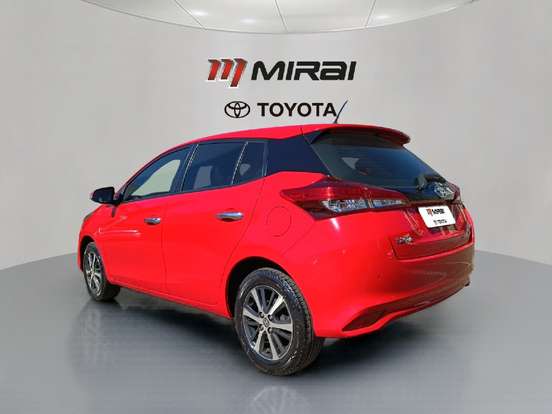 TOYOTA-YARIS-2018