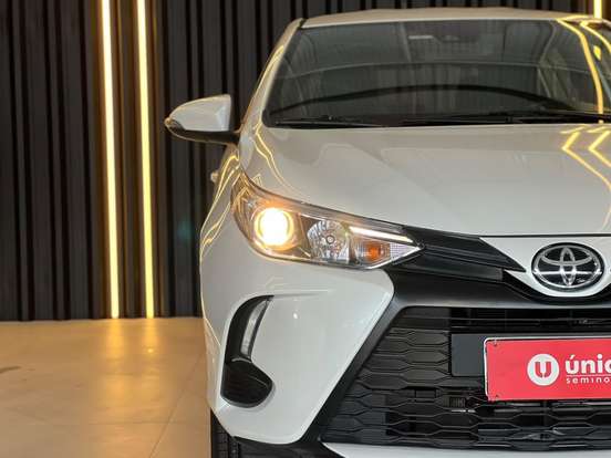 TOYOTA-YARIS-1.5 16V FLEX XS CONNECT MULTIDRIVE TOYOTA-YARIS-2022