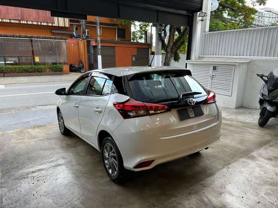 TOYOTA-YARIS-1.5 16V FLEX XS CONNECT MULTIDRIVE TOYOTA-YARIS-2022